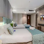 Hotel The Tango 3*