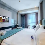 Hotel The Tango 3*