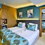 The Tango Otel 3*