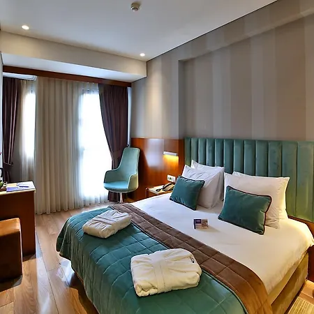 The Tango Hotel 3*