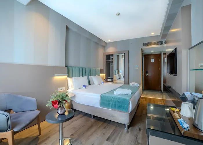 Hotel The Tango 3*